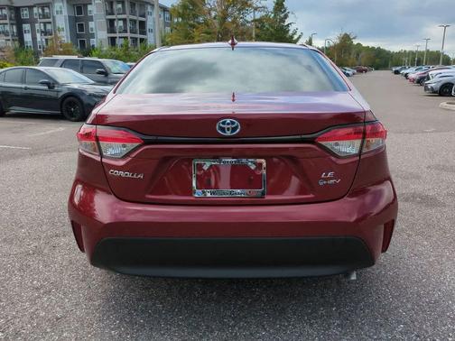 2025 Toyota Corolla Hybrid LE