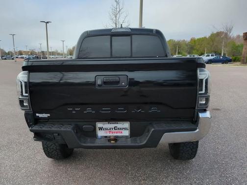 2018 Toyota Tacoma SR5