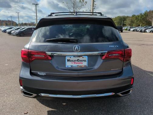 2017 Acura MDX 3.5L w/Technology Package
