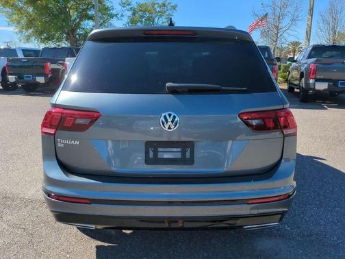 2020 Volkswagen Tiguan 2.0T SE R-Line Black