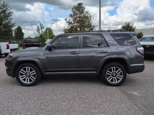 Magnetic Gray Metallic 2022 Toyota 4Runner TRD Sport