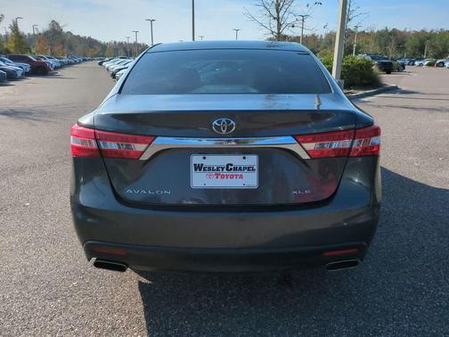 2013 Toyota Avalon XLE