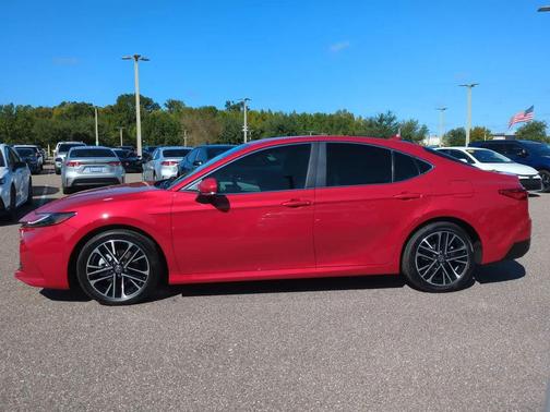 2025 Toyota Camry XLE