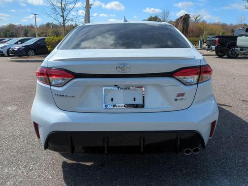 2026 Toyota Corolla Hybrid SE