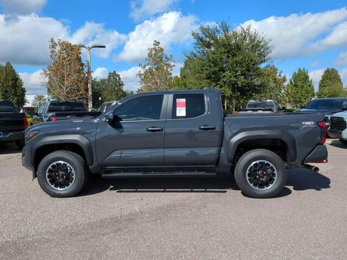 2025 Toyota Tacoma TRD Off Road