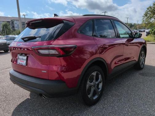 Rapid Red Metallic Tinted Clearcoat 2025 Ford Escape ST-Line
