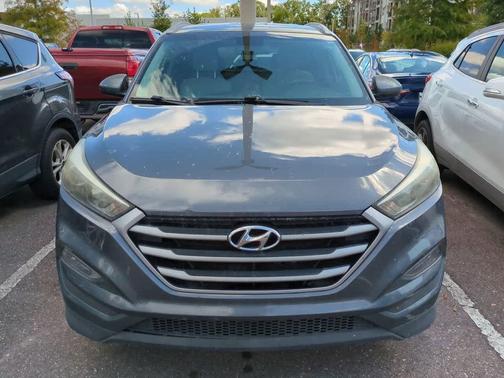 2018 Hyundai TUCSON SEL