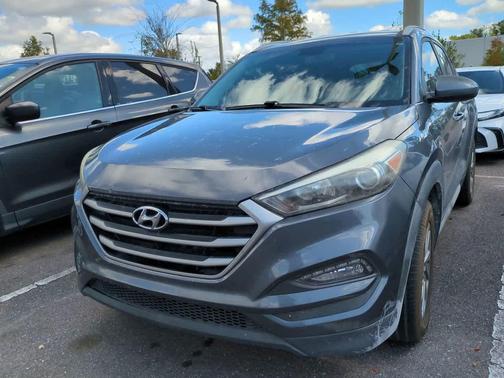 2018 Hyundai TUCSON SEL
