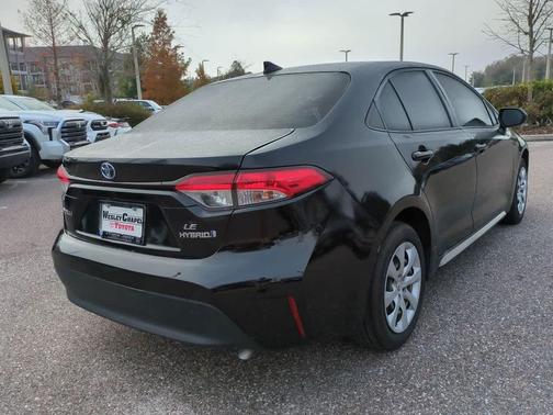 2024 Toyota Corolla Hybrid LE