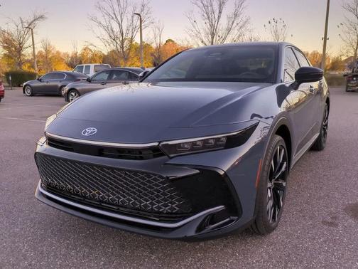 2026 Toyota Crown Platinum