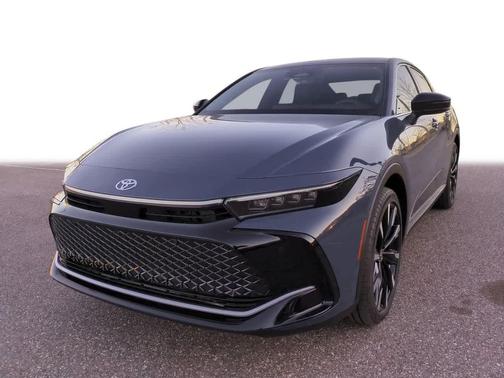 2026 Toyota Crown Platinum