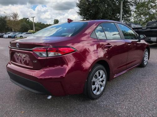 Ruby Flare Pearl 2026 Toyota Corolla LE