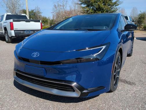 2026 Toyota Prius Plug-In Hybrid XSE