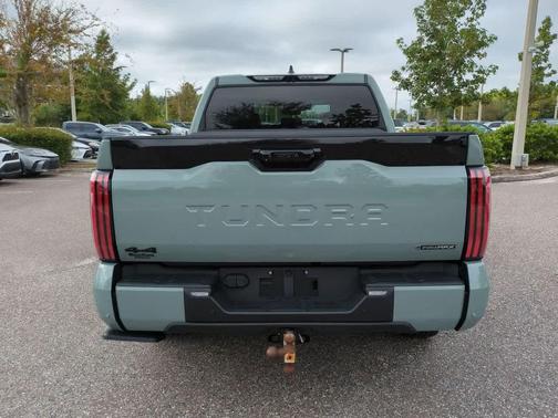2025 Toyota Tundra Hybrid Platinum