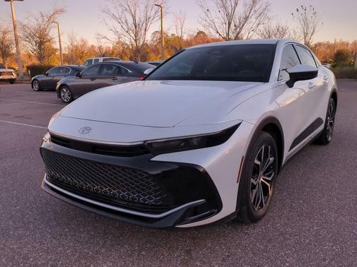 2023 Toyota Crown XLE