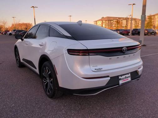 2023 Toyota Crown XLE