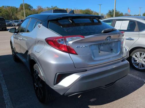 2020 Toyota C-HR XLE