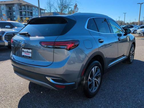 2022 Buick Envision FWD Essence