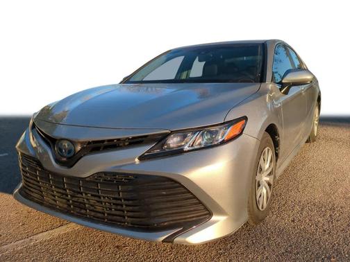 2019 Toyota Camry Hybrid LE