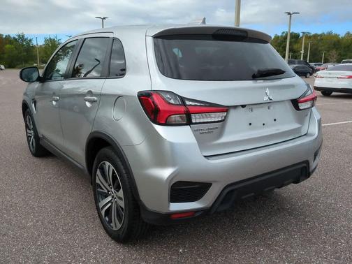 2024 Mitsubishi Outlander Sport SE