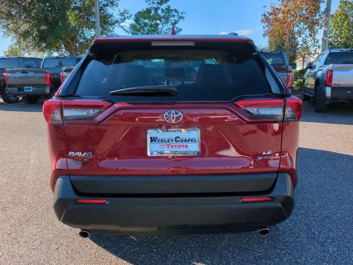 2025 Toyota RAV4 Hybrid LE