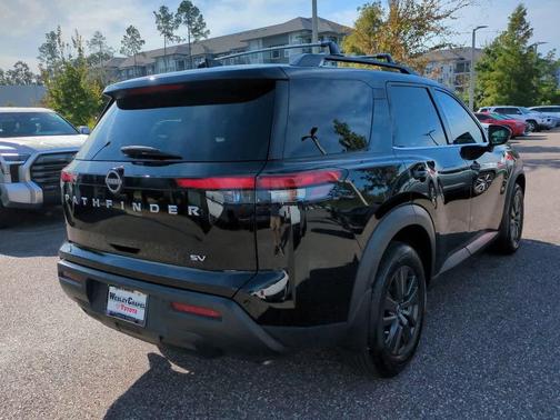 2022 Nissan Pathfinder SV 2WD