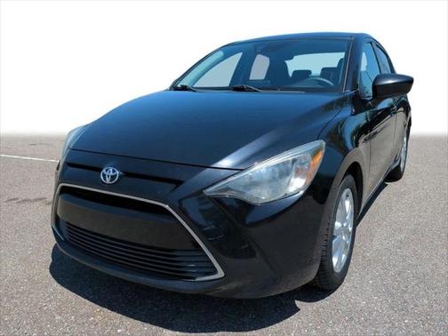 2017 Toyota Yaris iA Base