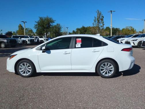 2026 Toyota Corolla LE