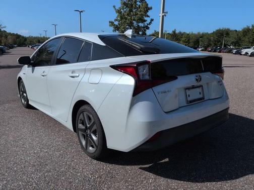 Wind Chill Pearl 2021 Toyota Prius XLE