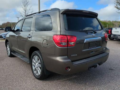2010 Toyota Sequoia Limited
