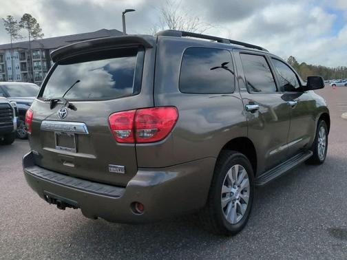 2010 Toyota Sequoia Limited
