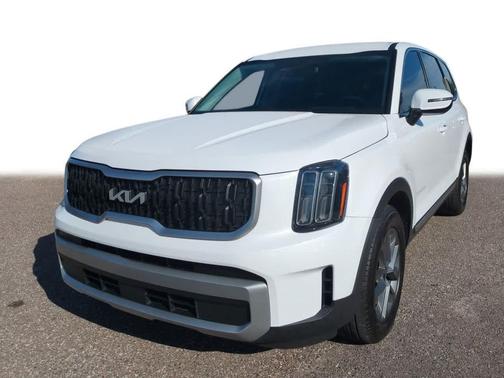 2023 Kia Telluride LX