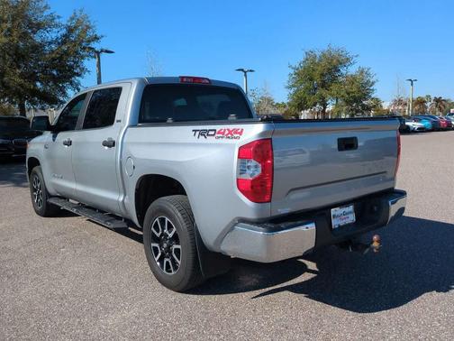 2018 Toyota Tundra SR5