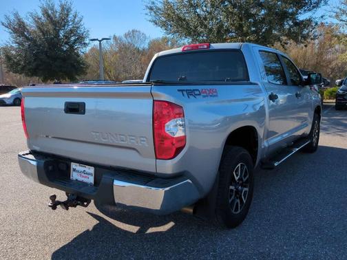 2018 Toyota Tundra SR5