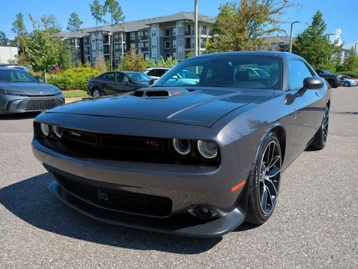 2016 Dodge Challenger R/T Scat Pack