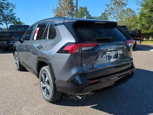 2025 Toyota RAV4 Hybrid SE