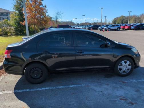 2010 Toyota Yaris Base