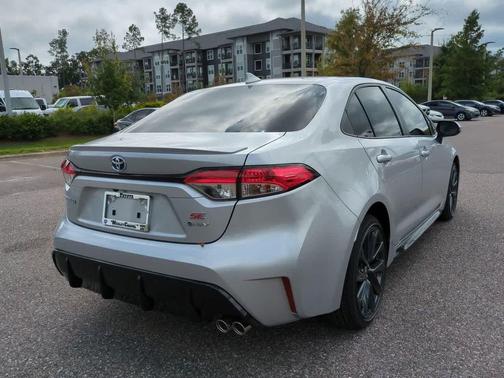 2025 Toyota Corolla Hybrid SE