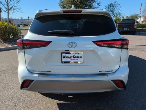 2020 Toyota Highlander Platinum