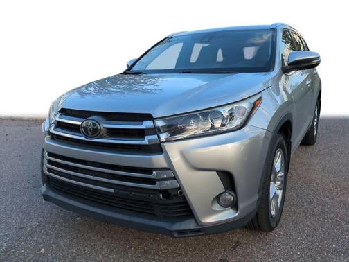 2017 Toyota Highlander Limited