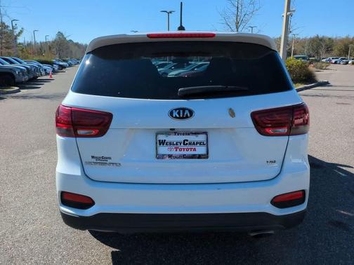 2020 Kia Sorento LX