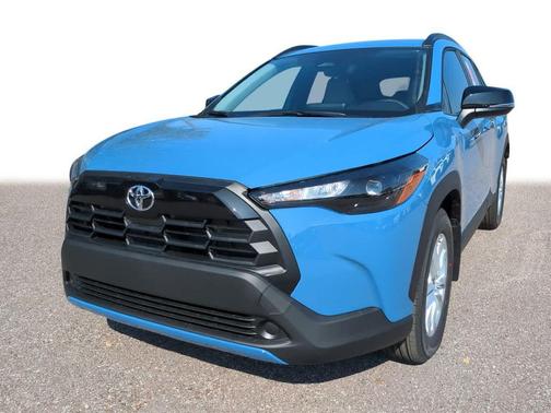 2026 Toyota Corolla Cross LE
