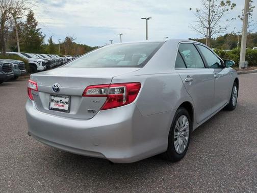 2013 Toyota Camry Hybrid LE