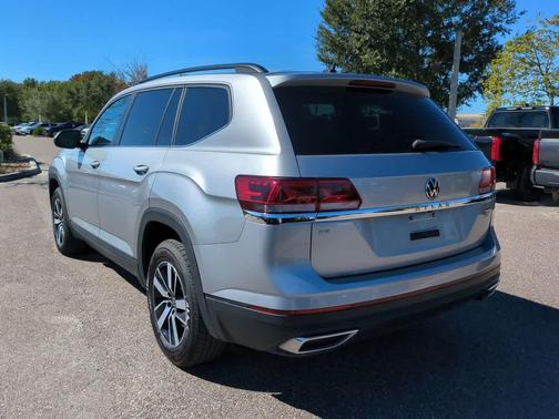 2022 Volkswagen Atlas 2.0T SE
