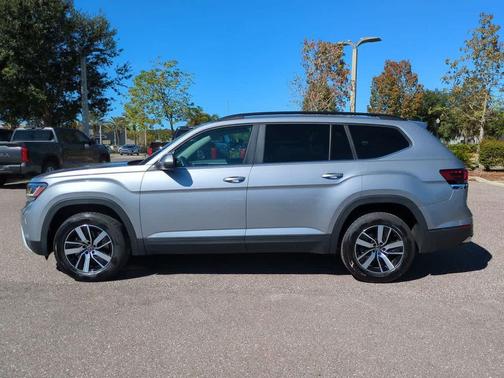 2022 Volkswagen Atlas 2.0T SE