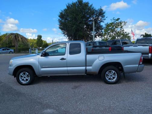 2015 Toyota Tacoma Base