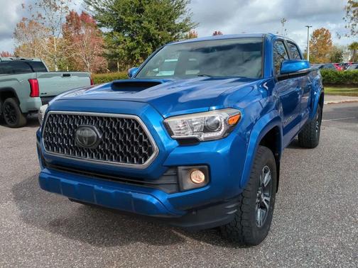 2018 Toyota Tacoma TRD Sport