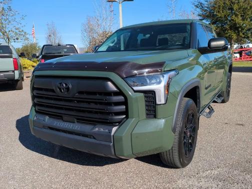 2022 Toyota Tundra SR5