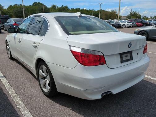 2006 BMW 525 525i