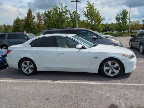 2006 BMW 525 525i